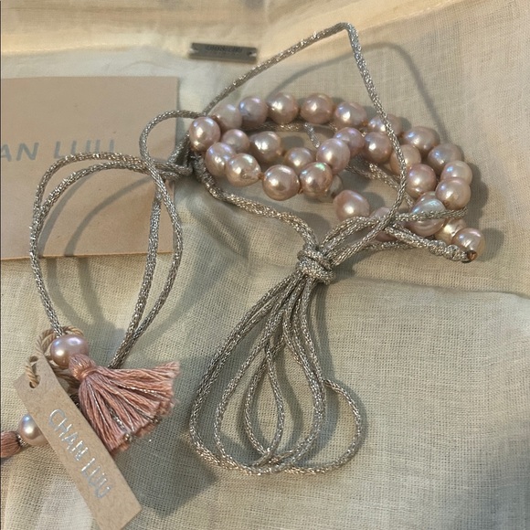 Chan Luu Pearl Necklace with Silver Tassels - Picture 10 of 10